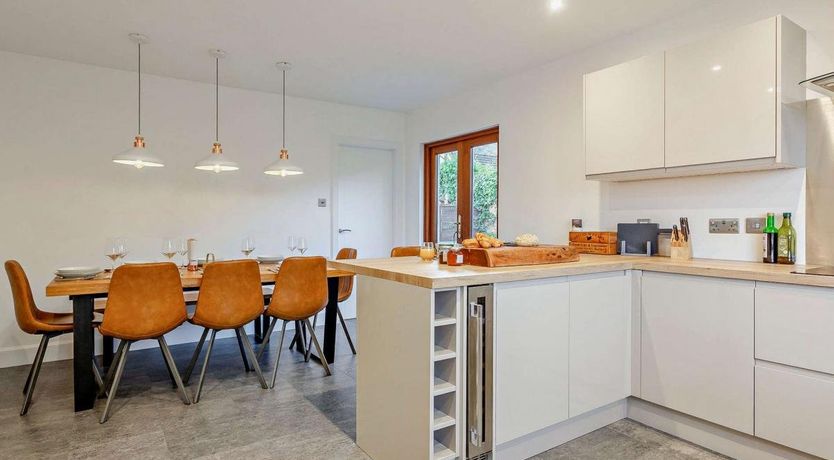 Photo of 3 Bed in Rosemarkie