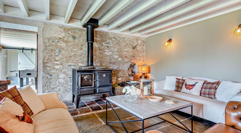 Photo of 4 Bed in Amlwch