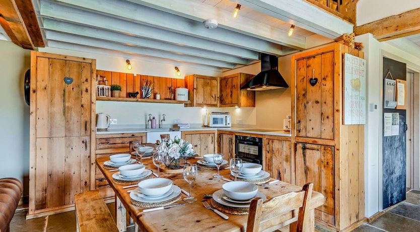 Photo of 4 Bed in Llanfechell