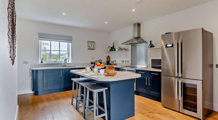 Photo of 7 Bed in Fearn