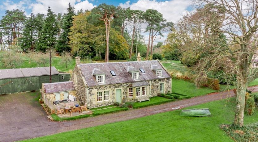 Photo of 4 Bed in Ayr