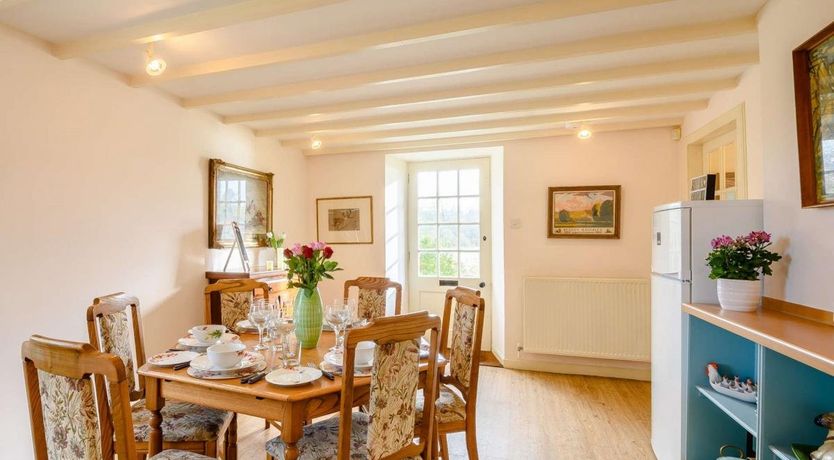 Photo of 4 Bed in Ayr