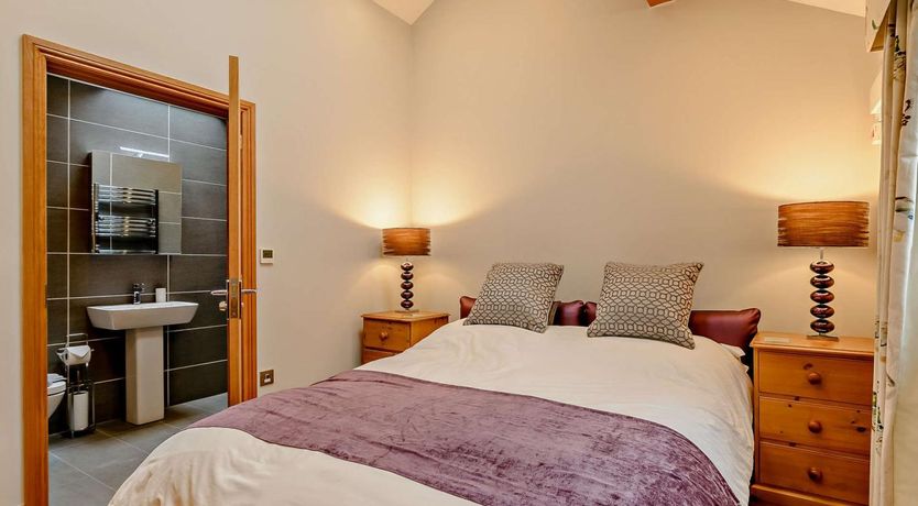 Photo of 1 Bed in Halifax