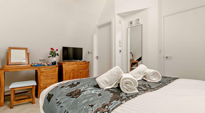 Photo of 3 Bed in Newquay