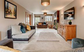 Photo of 3 Bed in Haile