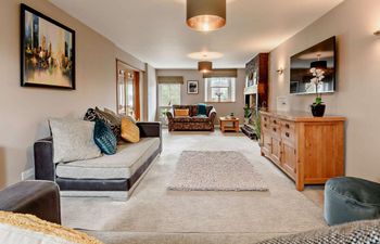 3 Bed in Haile Holiday Cottage