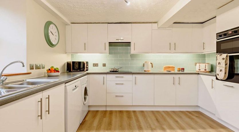 Photo of 3 Bed in Haile