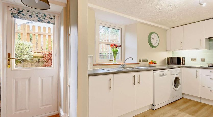 Photo of 3 Bed in Haile