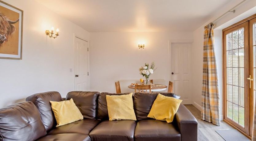 Photo of 2 Bed in Newport