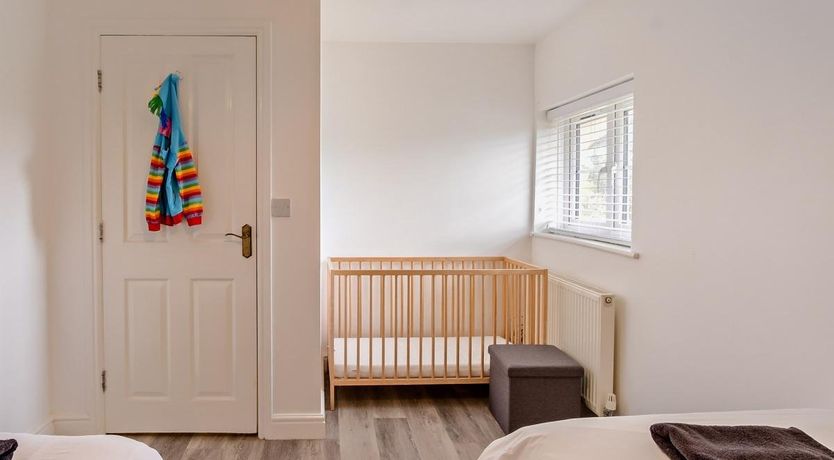 Photo of 2 Bed in Newport