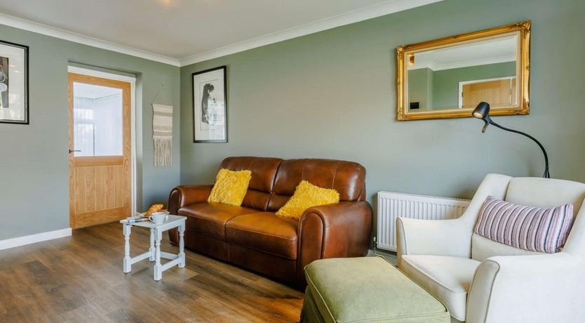 Photo of 2 Bed in Bude