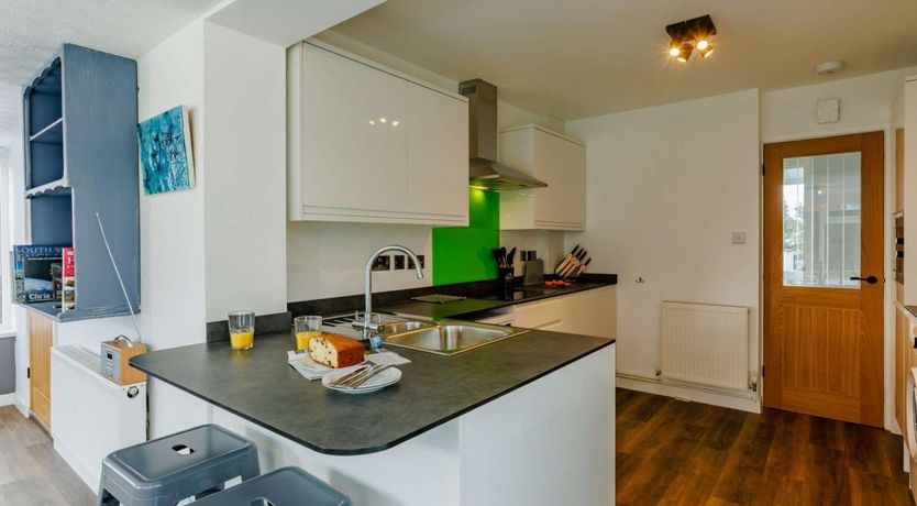 Photo of 2 Bed in Bude