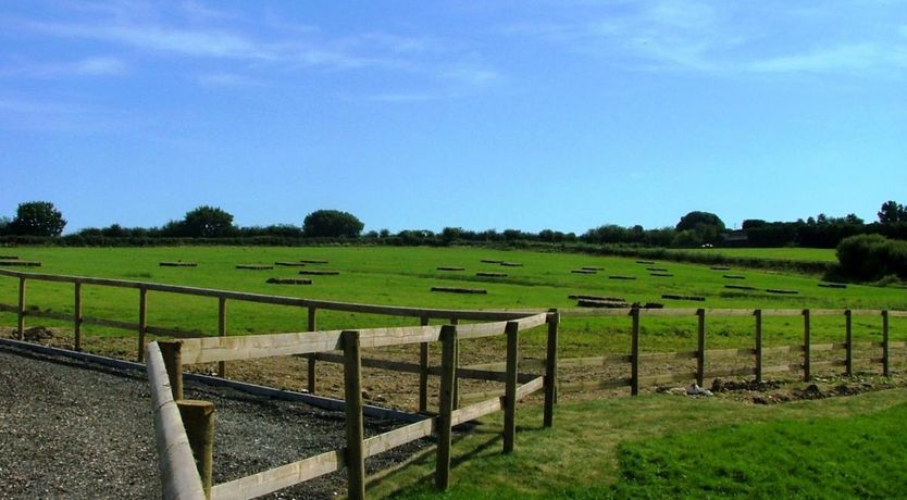 Photo of 4 Bed in Newport