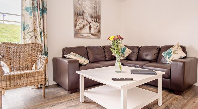 Photo of 4 Bed in Newport