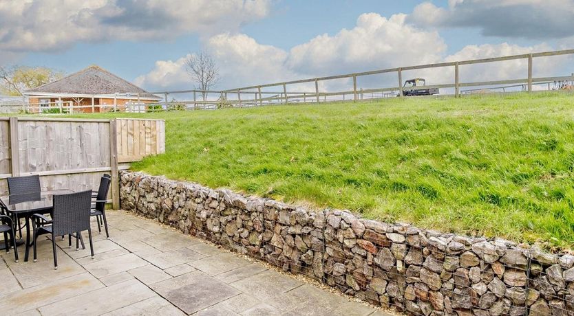 Photo of 4 Bed in Newport