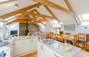 in Tregurrian (89941) Holiday Cottage