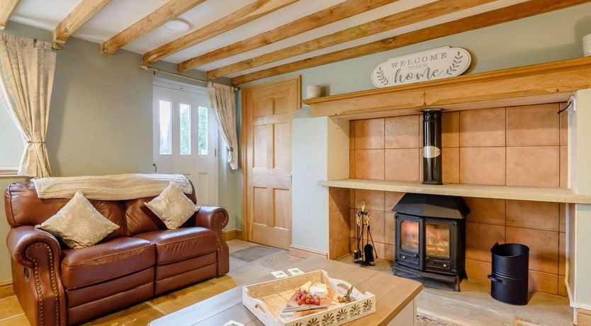 Photo of 2 Bed in Warslow