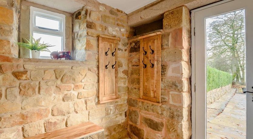 Photo of 2 Bed in Warslow