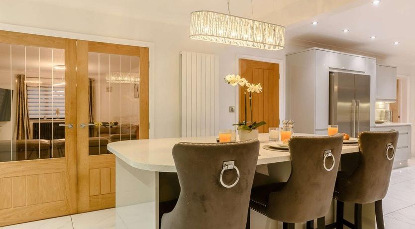 Photo of 4 Bed in Stratton Strawless