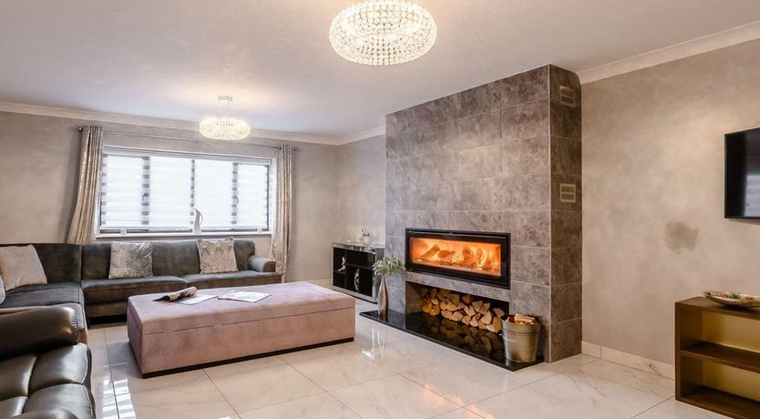 Photo of 4 Bed in Stratton Strawless