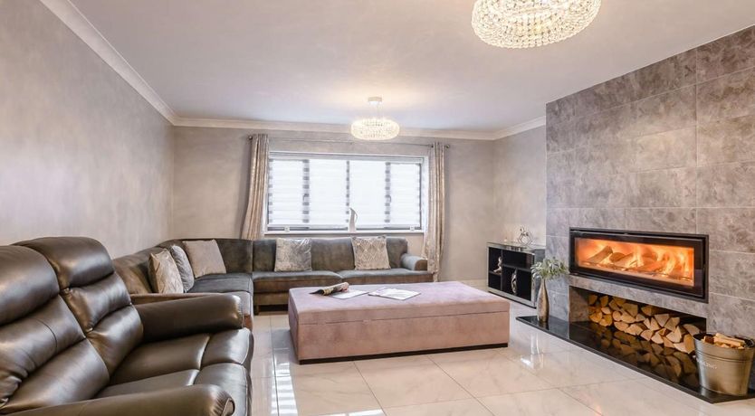 Photo of 4 Bed in Stratton Strawless