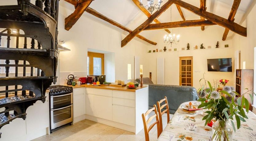 Photo of 1 Bed in Tyn-y-Groes