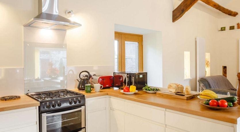 Photo of 1 Bed in Tyn-y-Groes