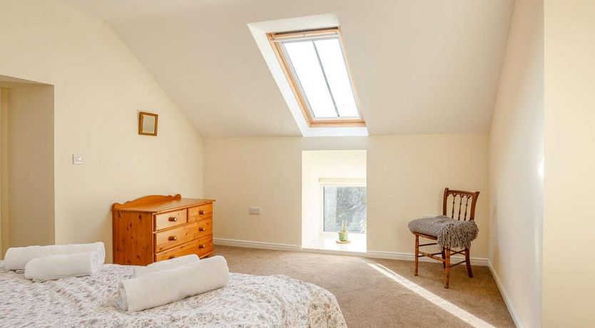 Photo of 1 Bed in Tyn-y-Groes