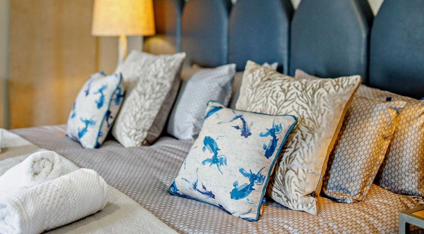 Photo of 4 Bed in Newquay