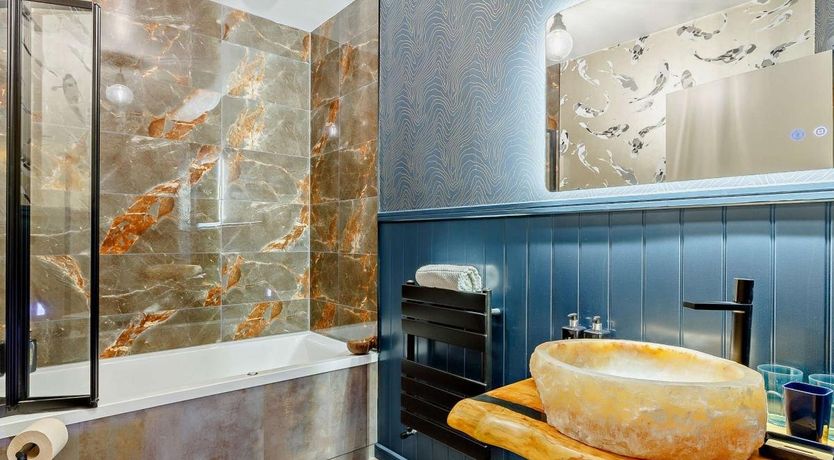 Photo of 4 Bed in Newquay