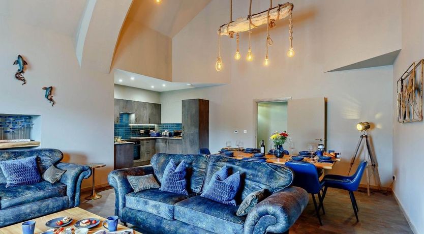 Photo of 4 Bed in Newquay