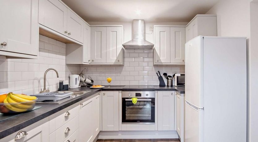 Photo of 2 Bed in Newport