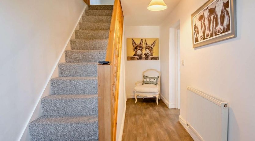 Photo of 2 Bed in Newport