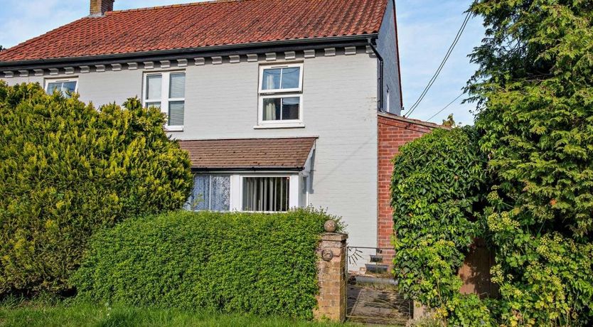 Photo of 3 Bed in Briston