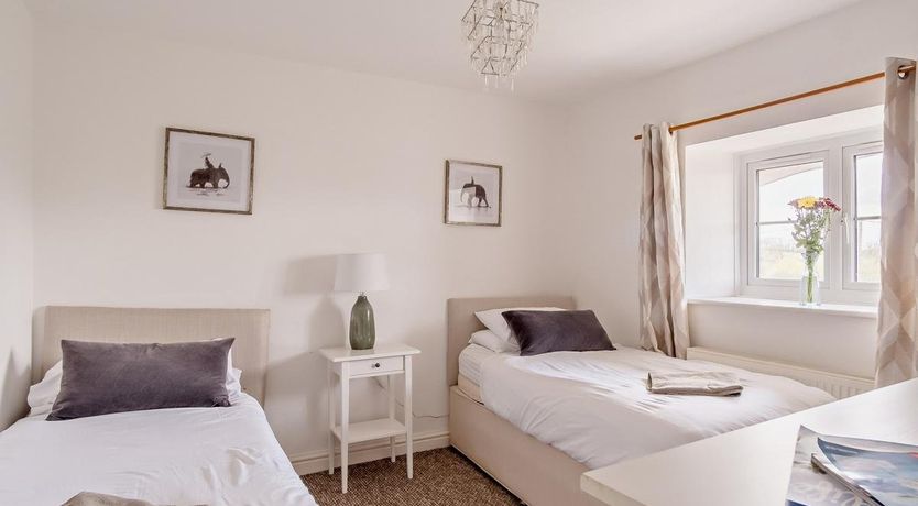 Photo of 2 Bed in Newport