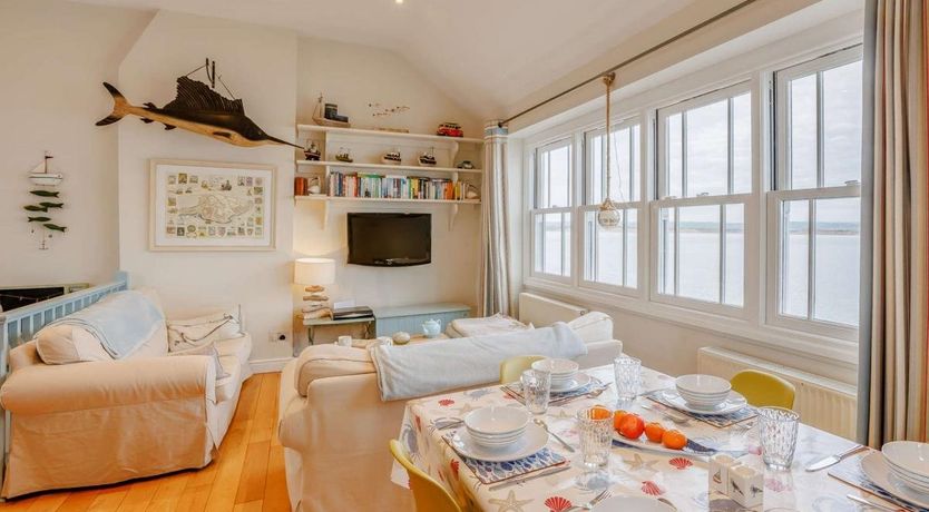 Photo of 3 Bed in Appledore