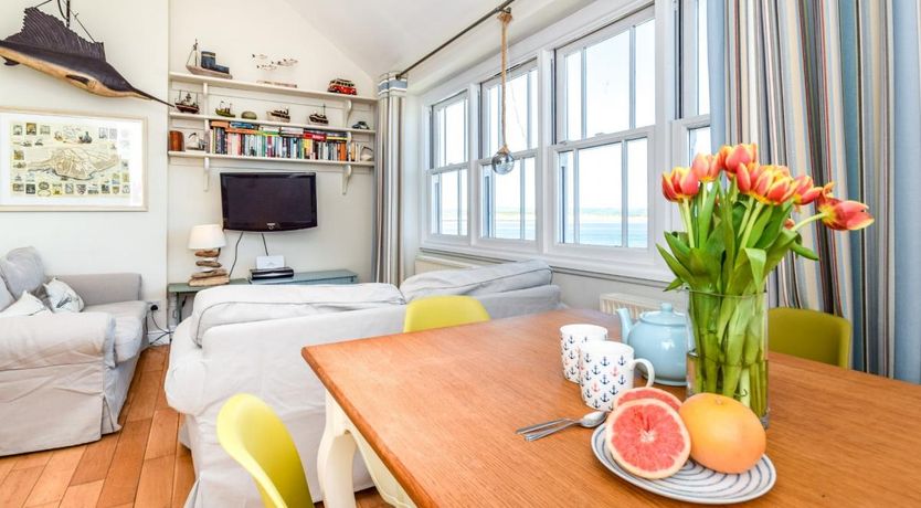 Photo of 3 Bed in Appledore