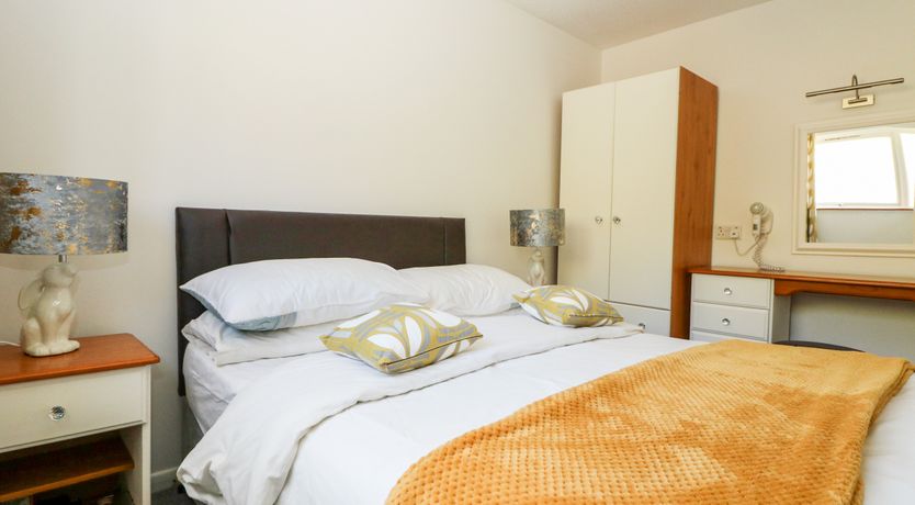 Photo of Manorcombe 2