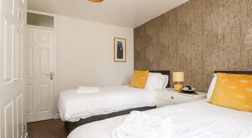 Photo of Devine Lodge