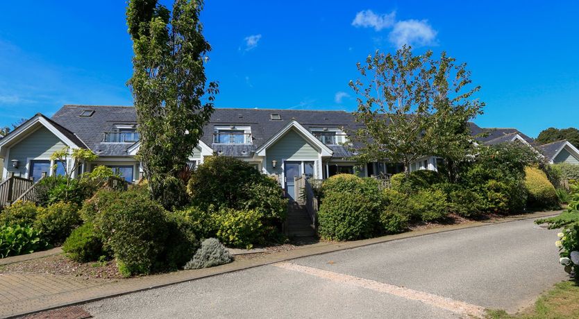 Photo of 3 Court Cottage, Hillfield Village