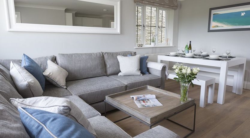 Photo of 1 Coachman's Cottage, Hillfield Village