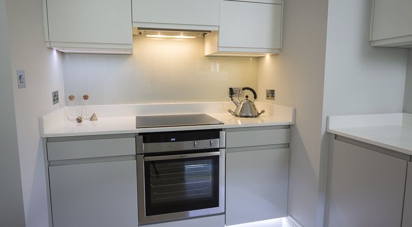 Photo of 1 Coachman's Cottage, Hillfield Village