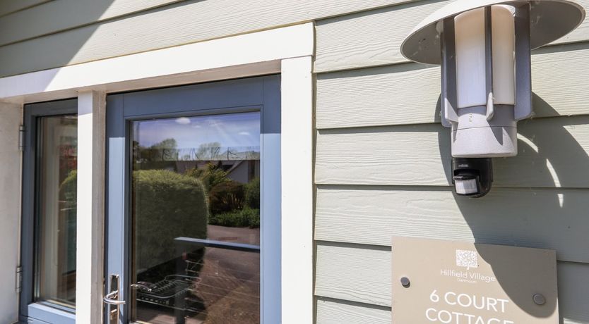 Photo of 6 Court Cottage, Hillfield Village