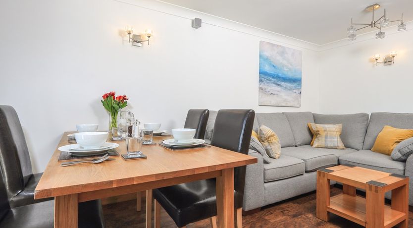 Photo of 6 Court Cottage, Hillfield Village