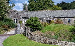 Photo of Field Head House