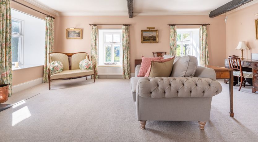 Photo of Field Head House