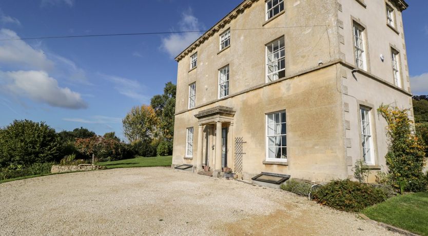 Photo of Rockstowes House