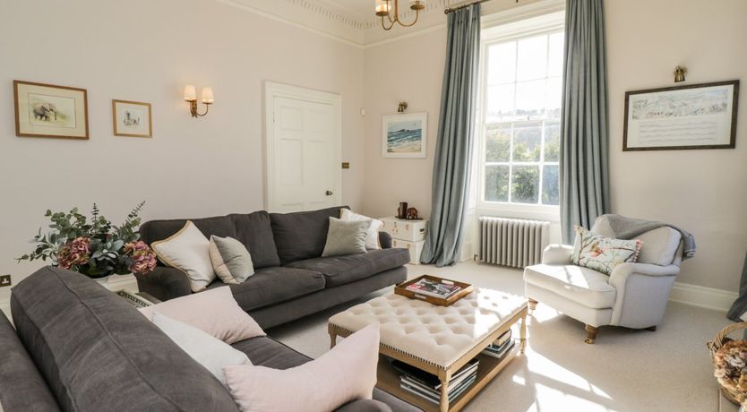 Photo of Rockstowes House