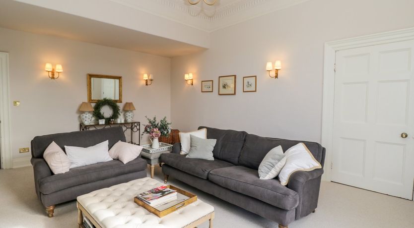 Photo of Rockstowes House