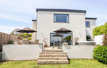 Bryn Mor Holiday Cottage